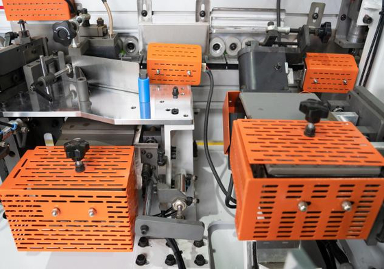 Automatische Bevel- / Gerade Kantenbandmaschine HD783J
