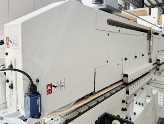 Automatische Hochgeschwindigkeitsbandmaschine HD876J